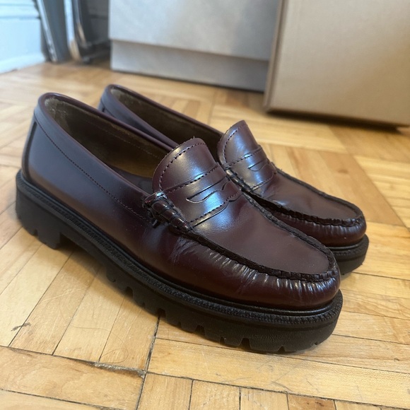 Adorable chunky G.H.BASS Women's Whitney Super Lug Loafer in wine size 9 - Picture 2 of 5
